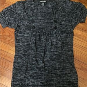 NWOT Women’s heather grey top